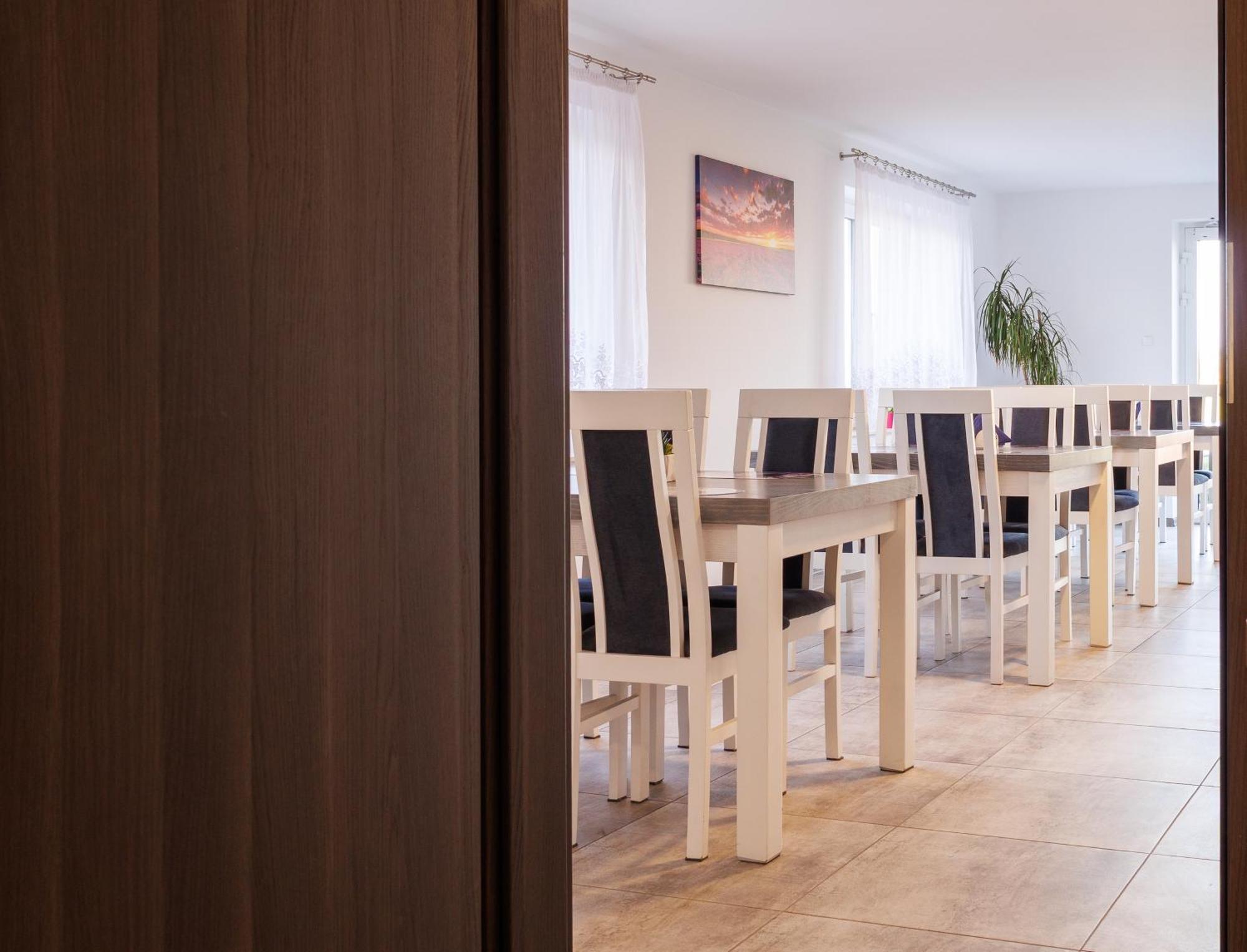 Pokoje Goscinne Lawendowy Dwor Mikoszewo Exteriör bild